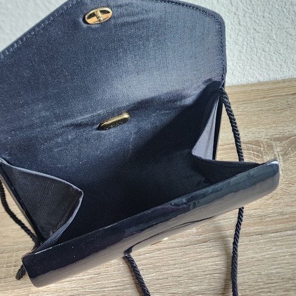 VINTAGE ANDE Evening Vintage Snap Front Black Bow Cross Body Bag - Picture 9 of 14